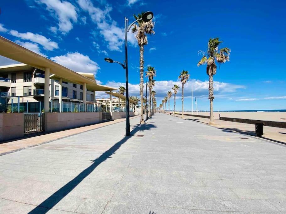 Stylish Apartment With Terrace On The Beachfrom Valencia Kültér fotó