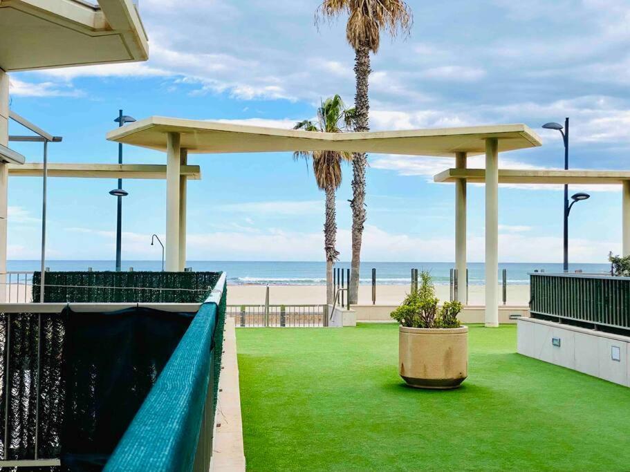 Stylish Apartment With Terrace On The Beachfrom Valencia Kültér fotó